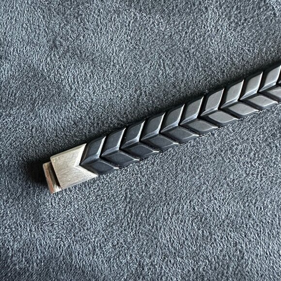David Yurman Chevron Woven Bracelet w/ Black Titanium & White Diamonds - RARE - Picture 5 of 15